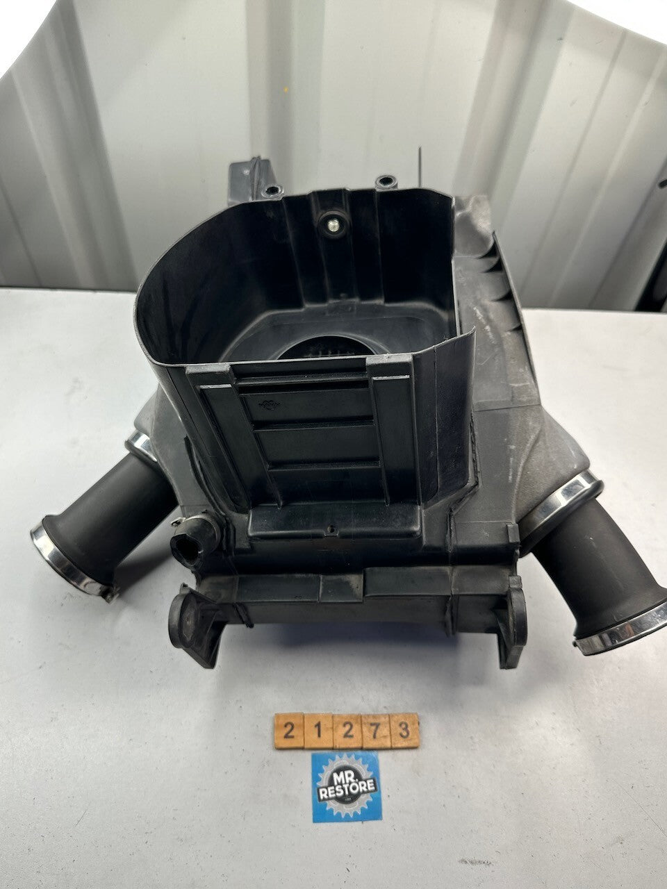 BMW R1150GS R1150RT R1100RT R1100RS Air Cleaner Filter Box & Ducts 13711341202