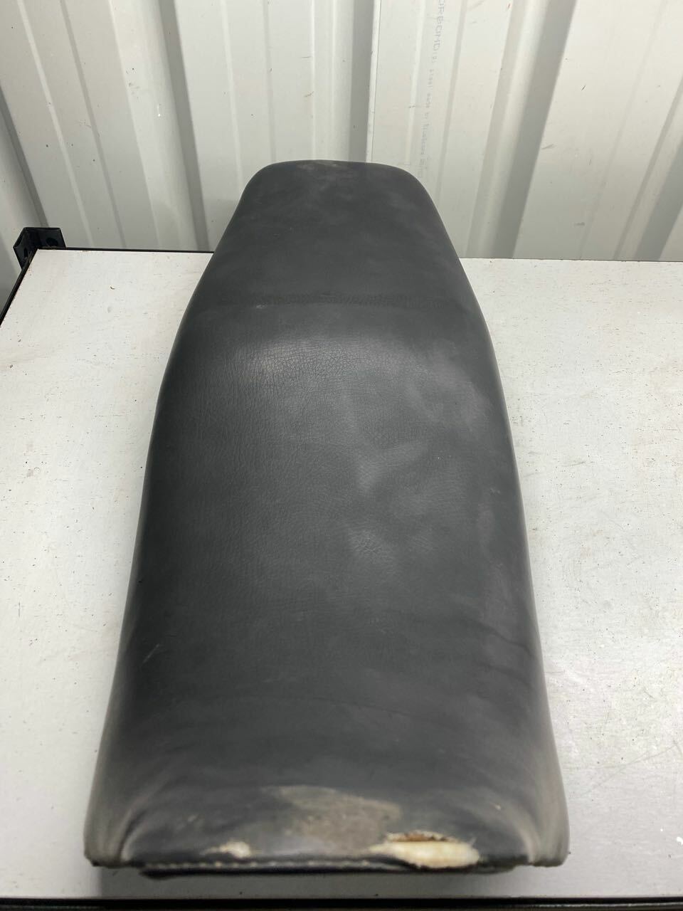 Honda VF1000 FE Seat 
