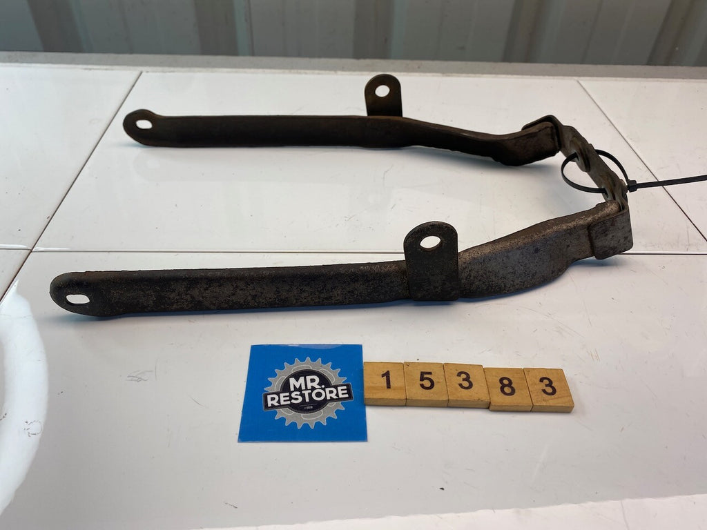 Suzuki GS1000 GS850 GSX1100 GSX750 Rear Fender Mudguard Stay Bracket 63120-49000