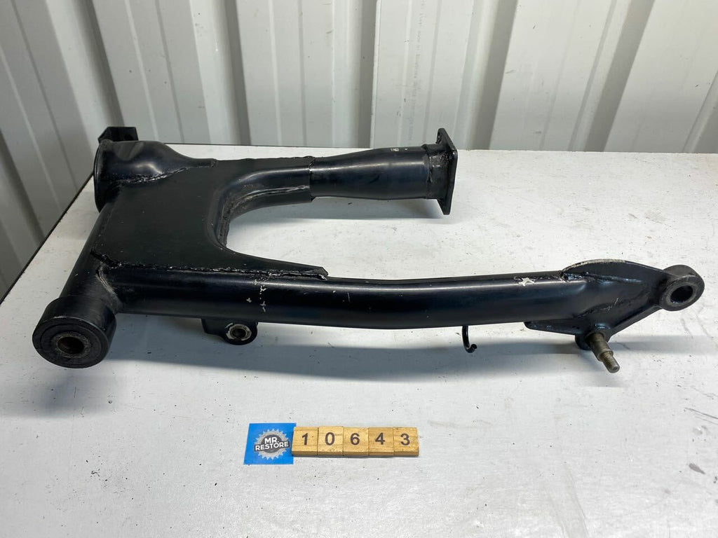 Kawasaki GT750 1982 Shaft Swing Arm, Boot & Clip