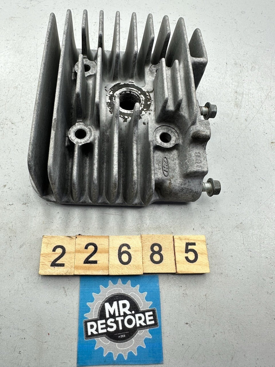 Honda NH50 NH80 Aero Lead SH75 Scoopy Cylinder Head 12201-GC8-000