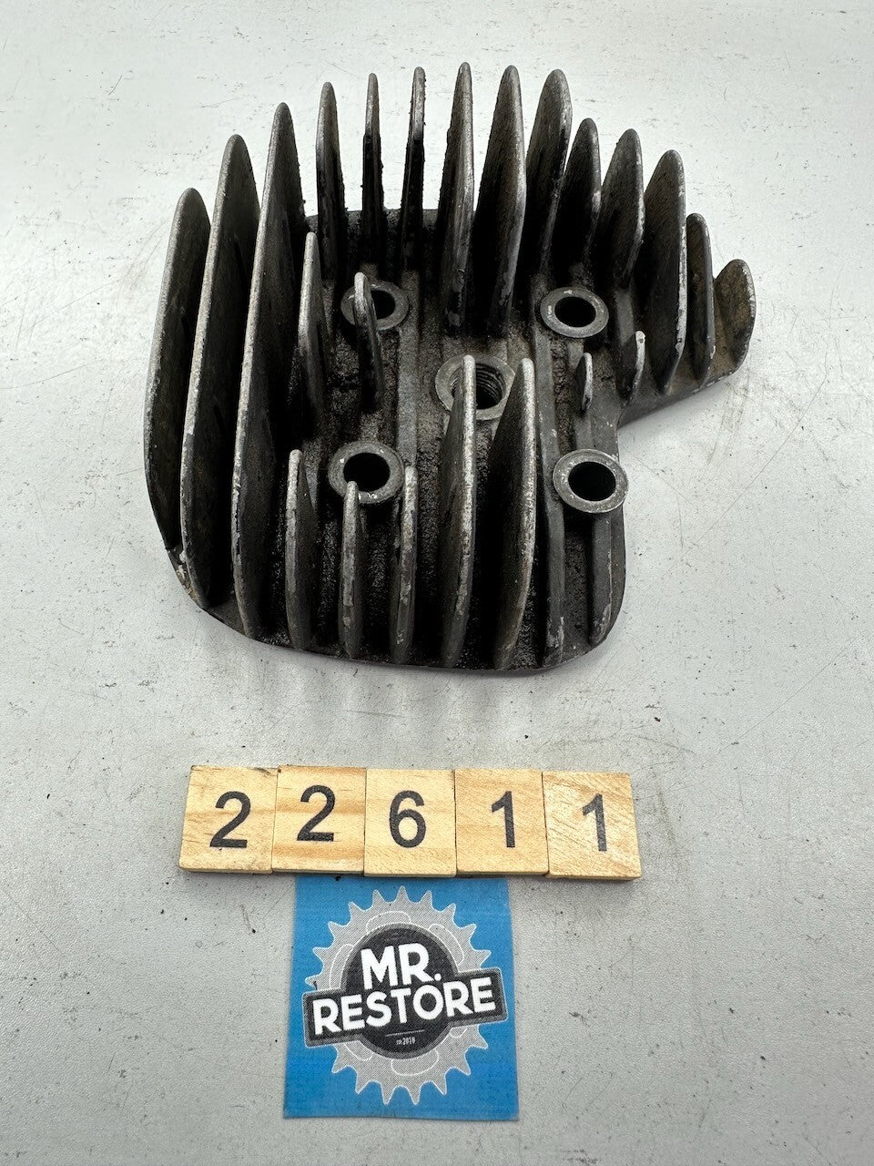 Yamaha YZ80B 1975-76 OEM Cylinder Head (492) 492-11111-00-R4