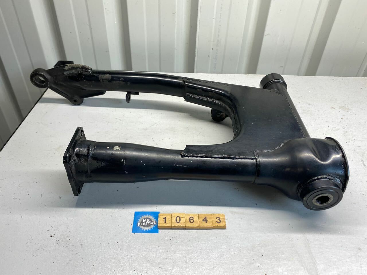 Kawasaki GT750 1982 Shaft Swing Arm, Boot & Clip