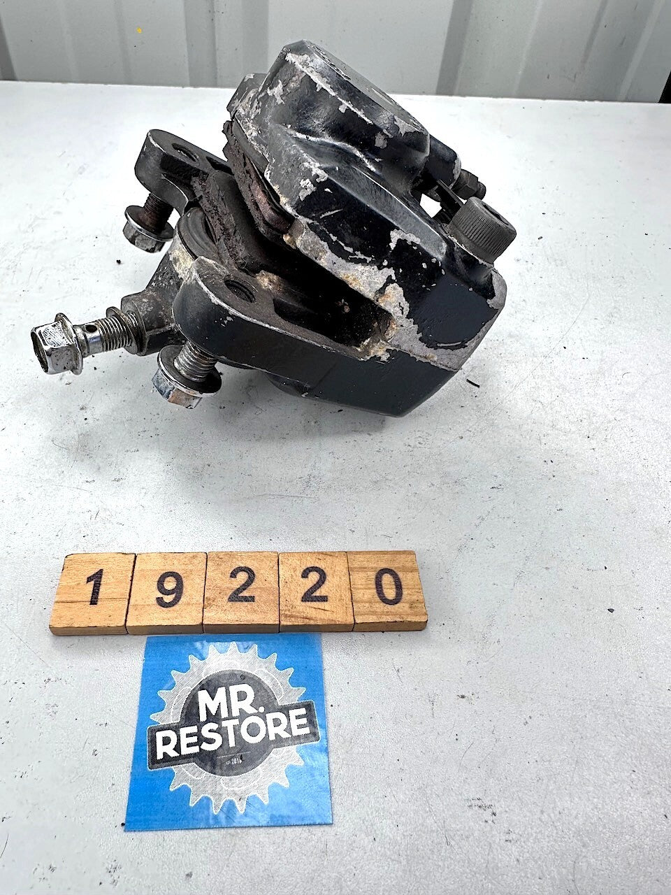 Suzuki GS1100 GS850 GS650 GS500 GSX400 Rear Brake Caliper 69100-34201