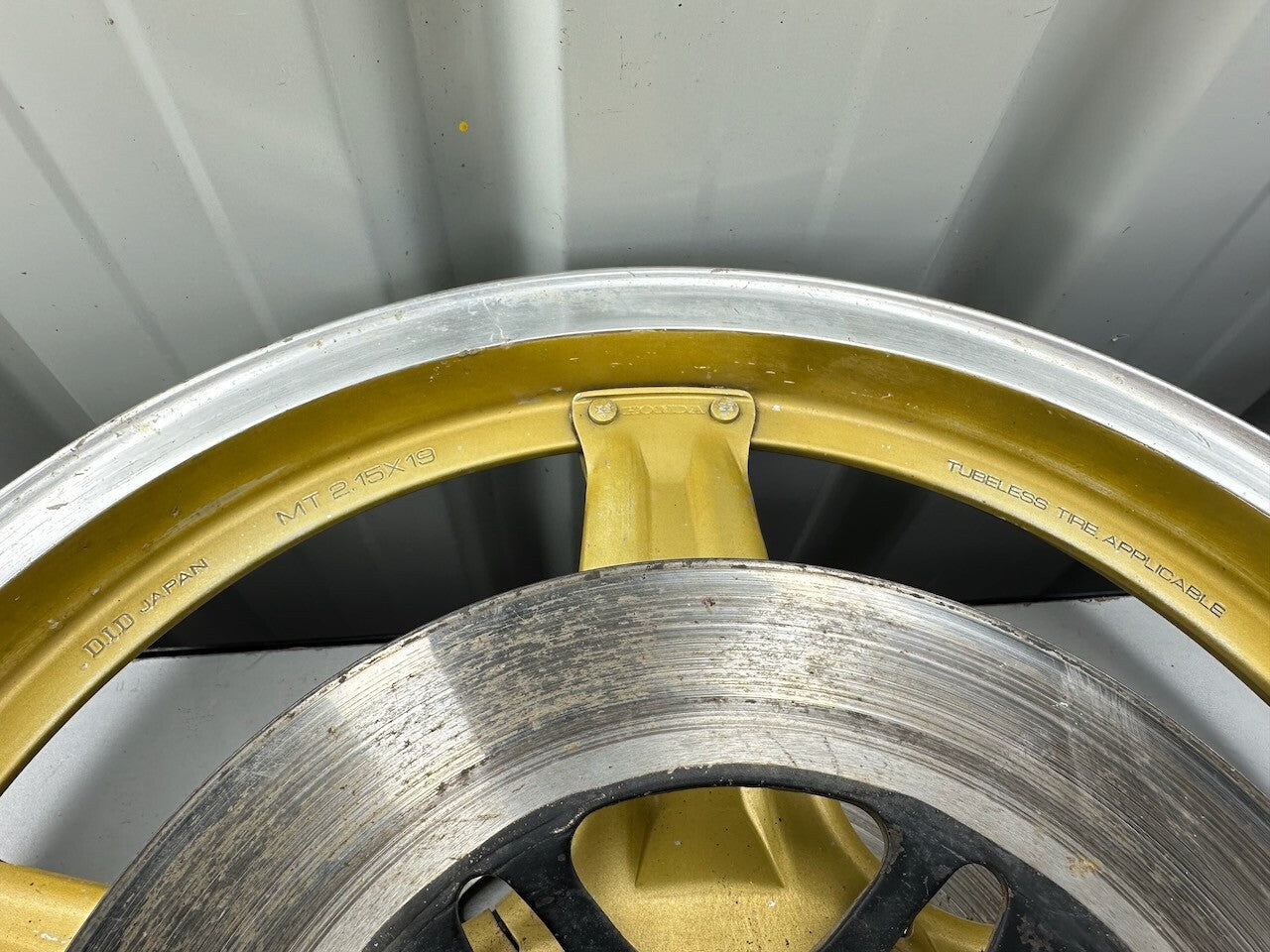 Honda Vintage Gold Comstar Wheel & Discs 19 x 2.15 (Dated November 79)