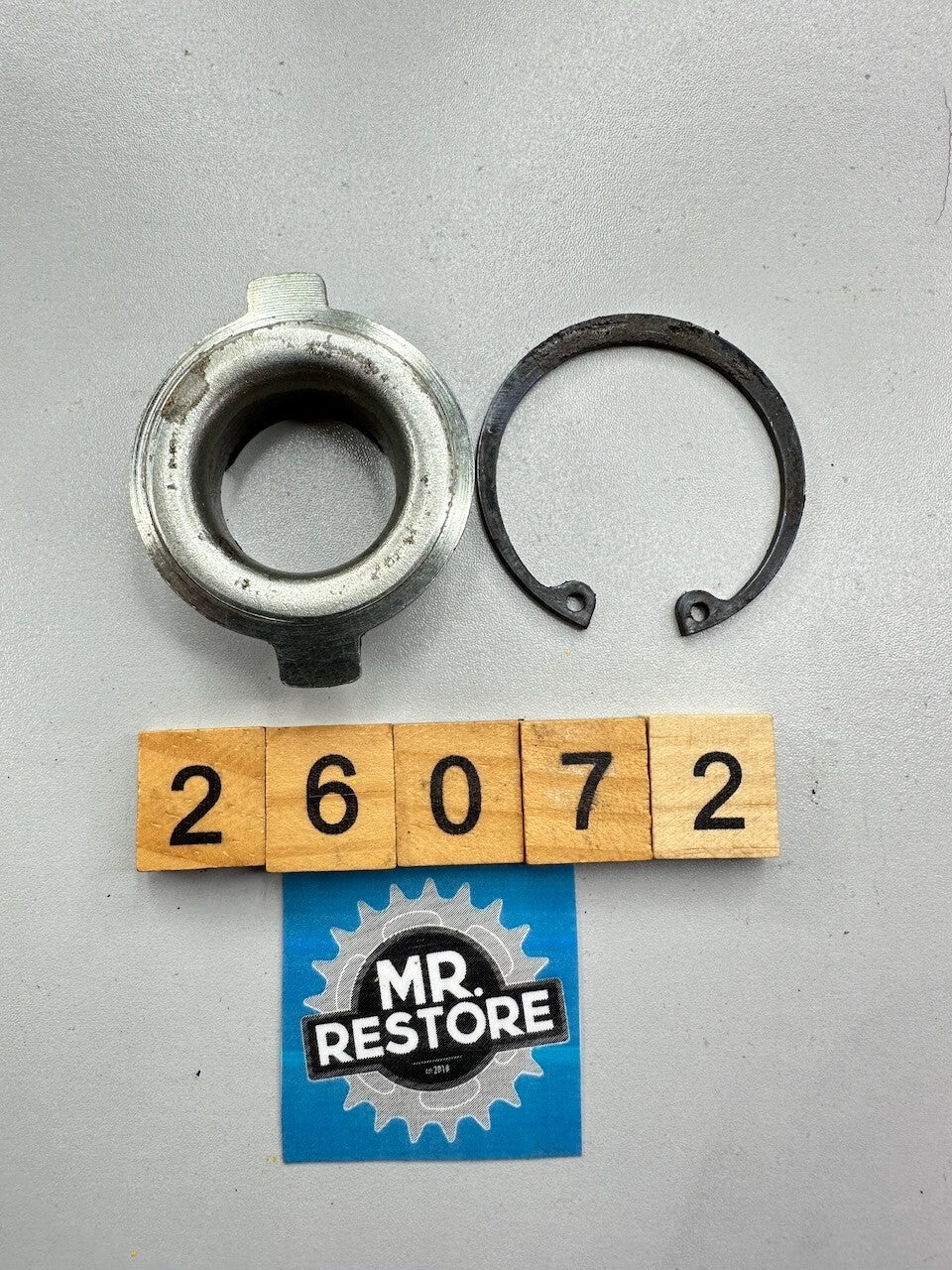 Kawasaki Z1300 KZ1300 '79-82' ZG1300 Speedometer Receiver & Circlip 41064-1003