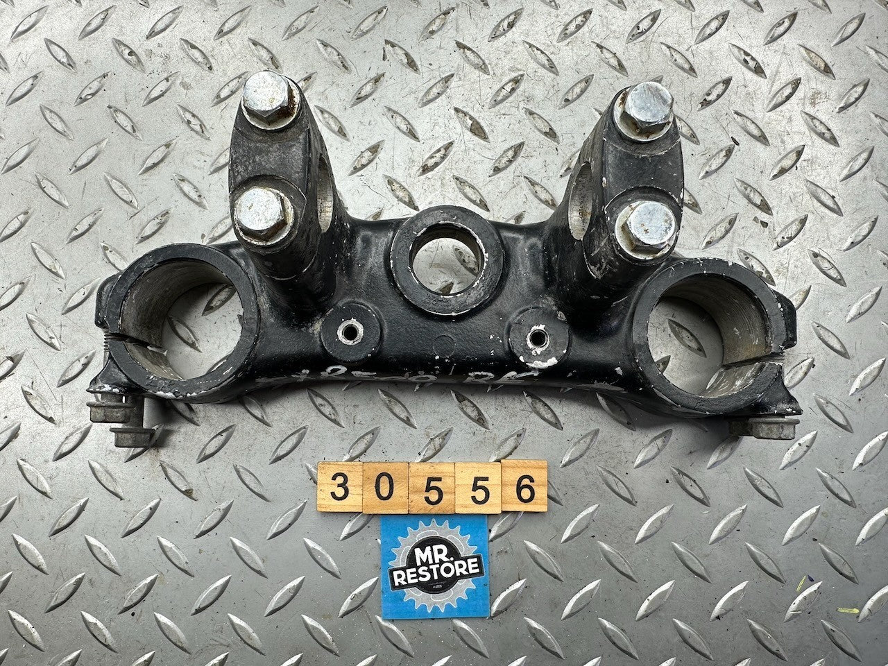 Honda XR500 83-84 Upper Fork Clamp Top Bridge Steering Stem 53230-MG3