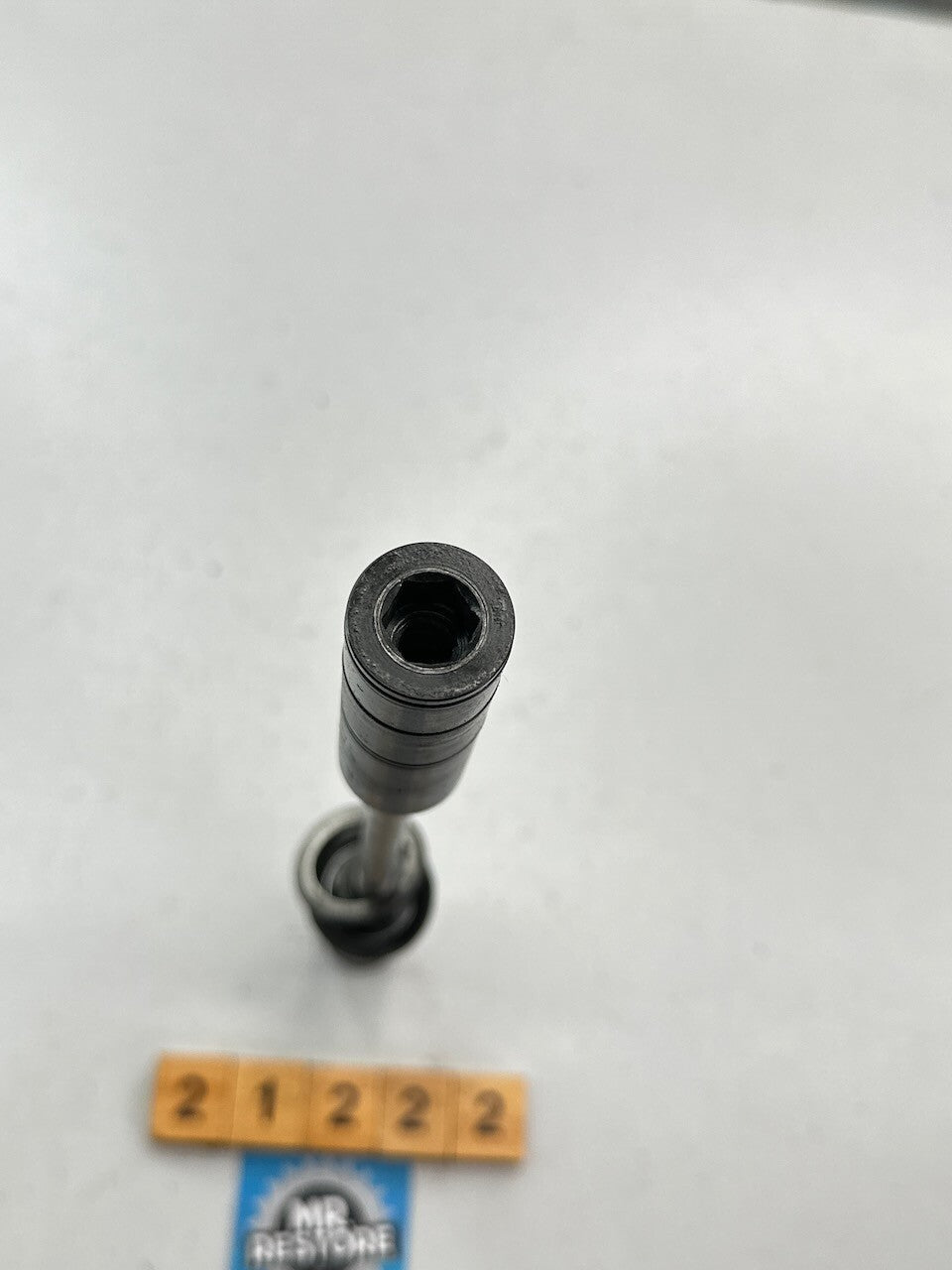 BMW R1150GS R1100GS R1150RS R1150RT R1150R R1100R Centre Stand Axle & Bolts
