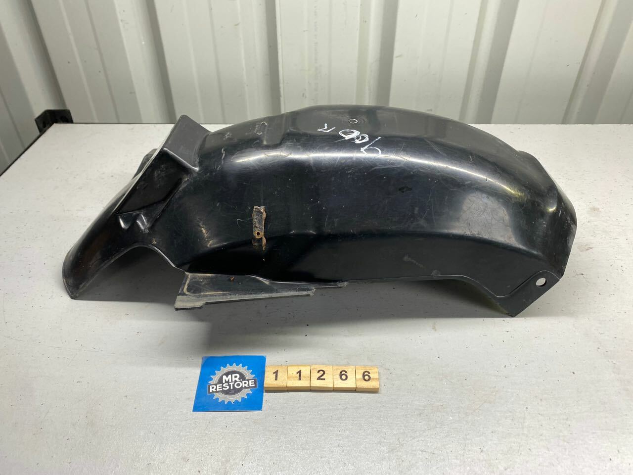 Kawasaki GPZ900R ZX900 GPZ750R Rear Fender Under Guard