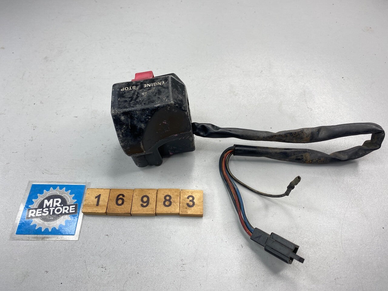 Yamaha TZR250 OEM L/H Handlebar Switch 