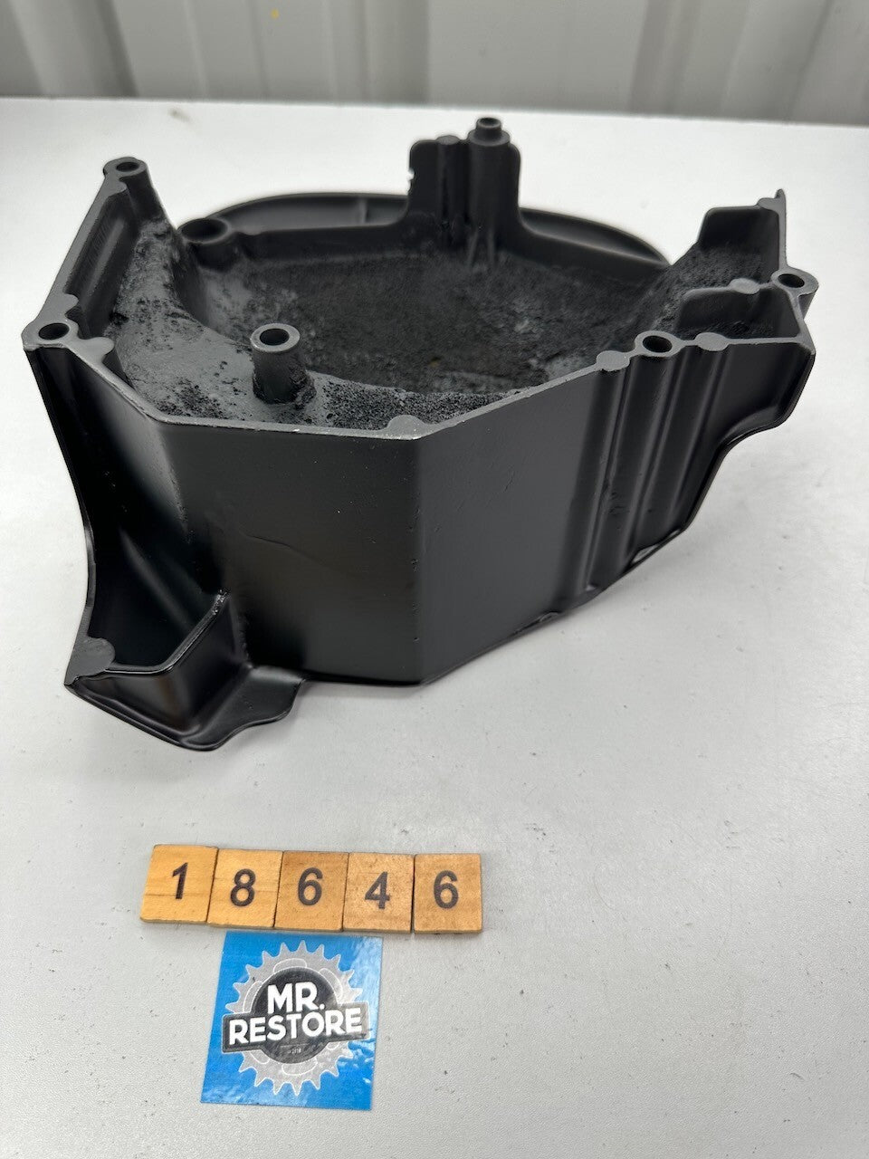 Suzuki GSX1100 GSX750 Katana GS1100 GS750 Engine Sprocket Cover - Repainted