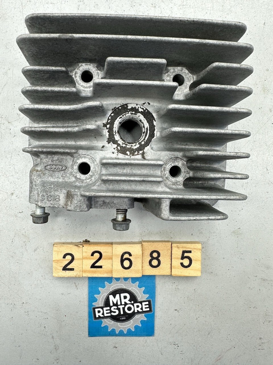 Honda NH50 NH80 Aero Lead SH75 Scoopy Cylinder Head 12201-GC8-000
