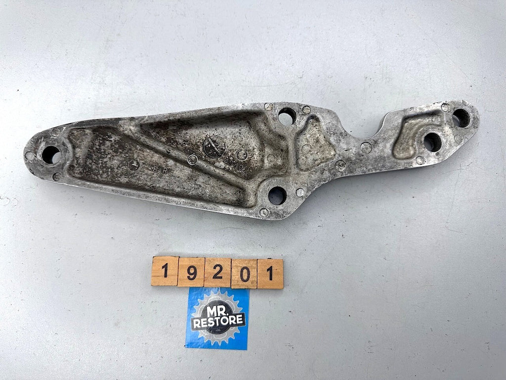 Suzuki GS1100 GS850 R/H Foot Rest Peg Bracket