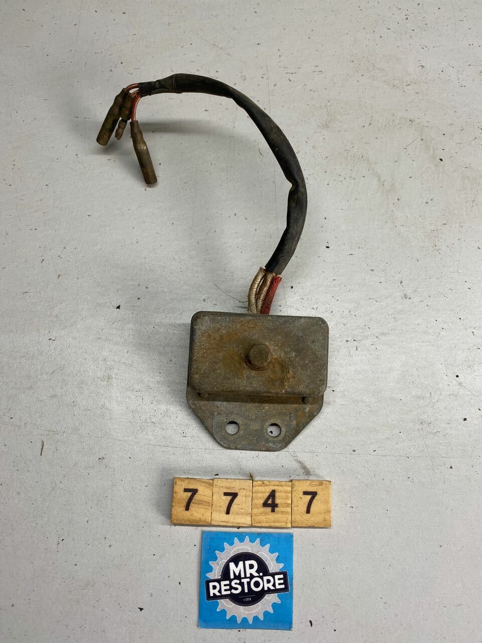 Yamaha RD400 RD250 OEM Regulator Rectifier