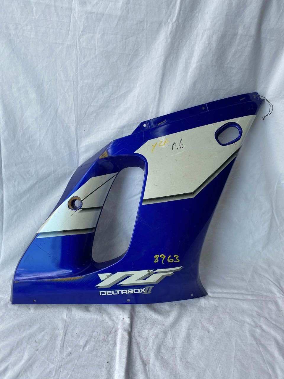 Yamaha R6 YZF 99-01 R/H Lower Fairing Panel 5EB-2835V