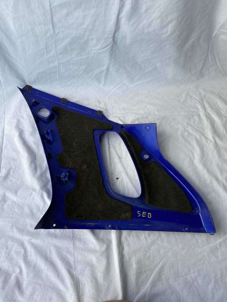Yamaha R6 YZF 99-01 R/H Lower Fairing Panel 5EB-2835V