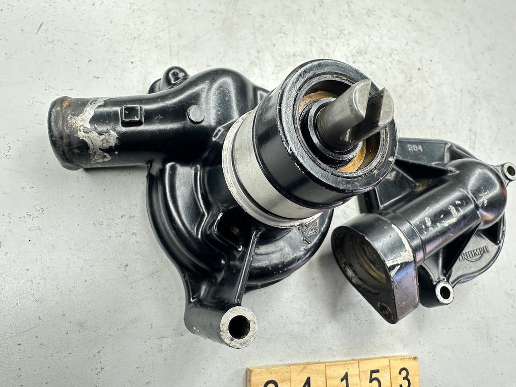 Triumph Daytona Speed Triple T300 Sprint Tiger Trident Trophy - Water Pump