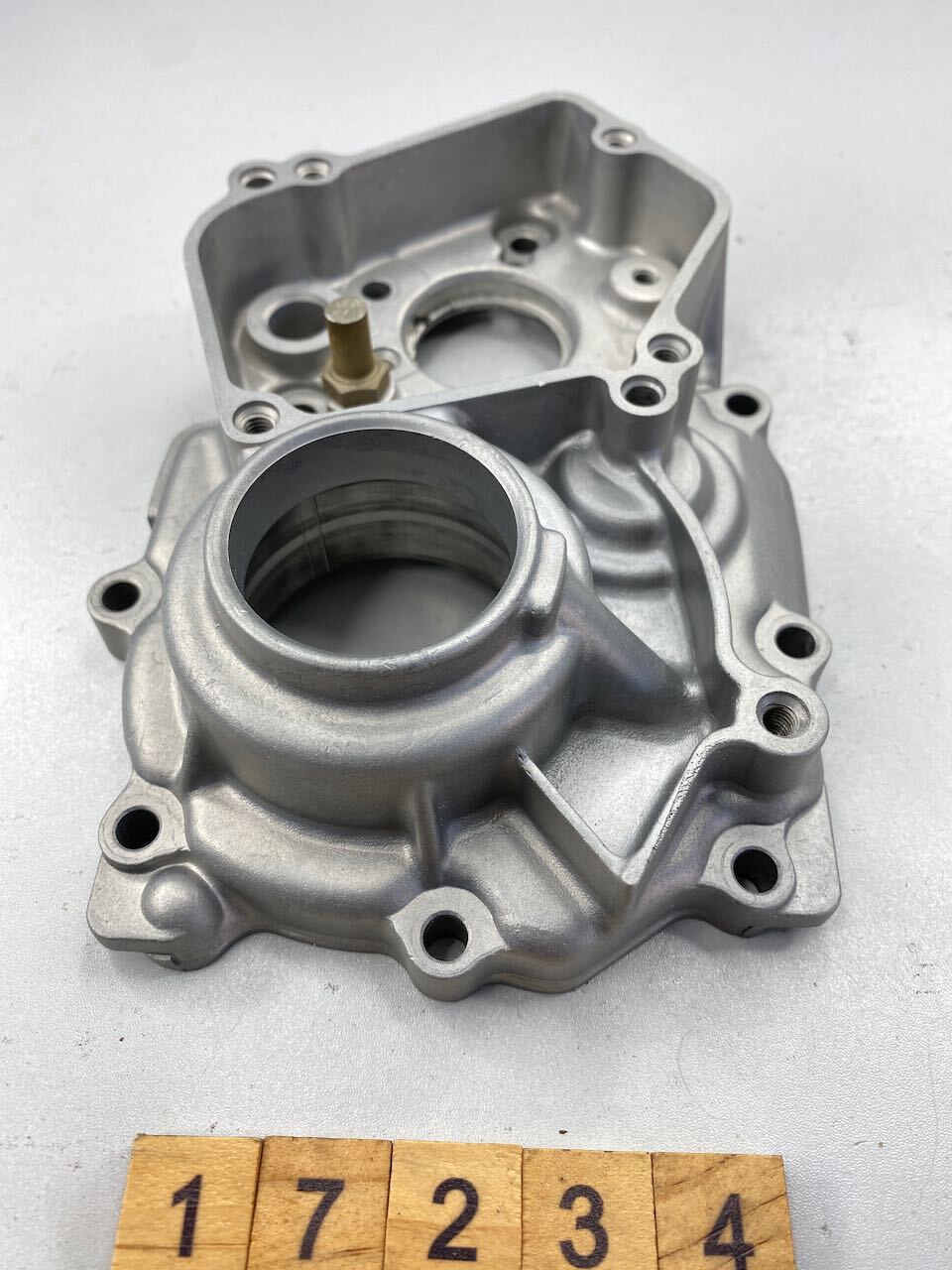 Kawasaki KR250 KR-1 Crankcase 14001-1061 Vapour Blasted