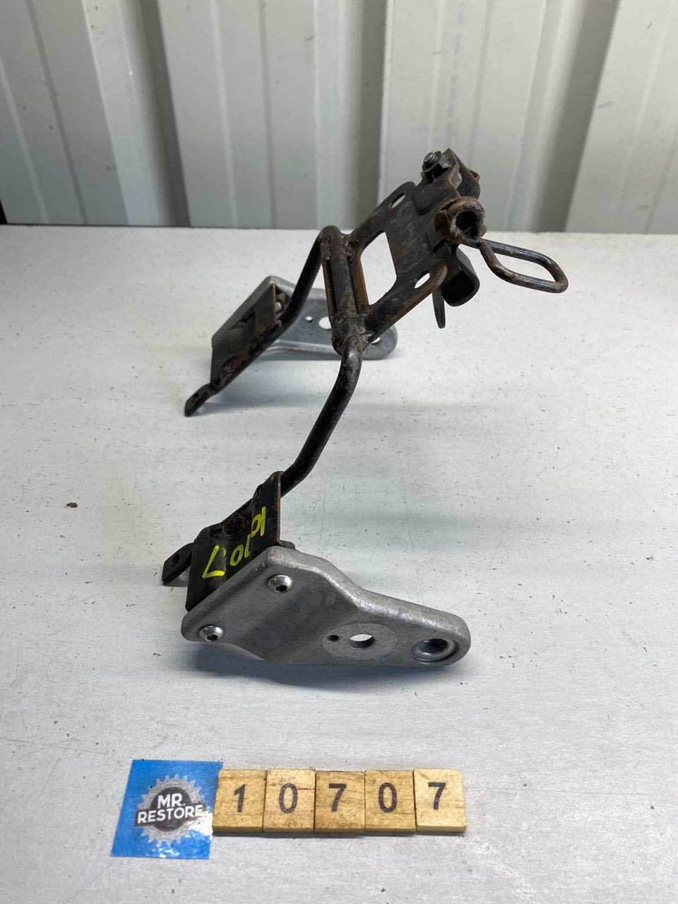 Kawasaki ZR250 Balius Headlight Front Bracket & Mounts