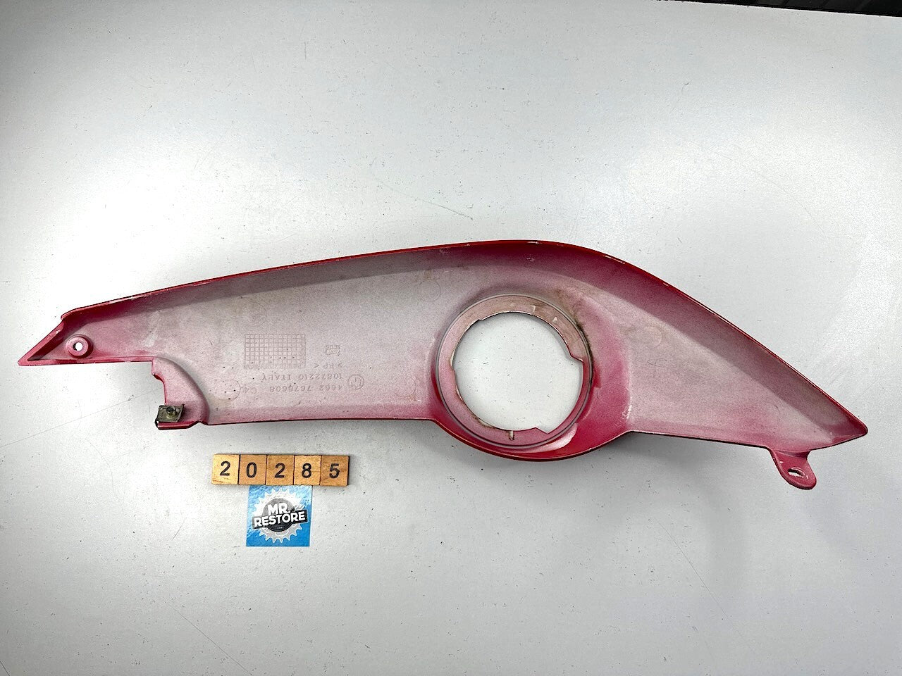 BMW F800S Rear R/H Tail Fuel Cap Fairing Panel 46627678608