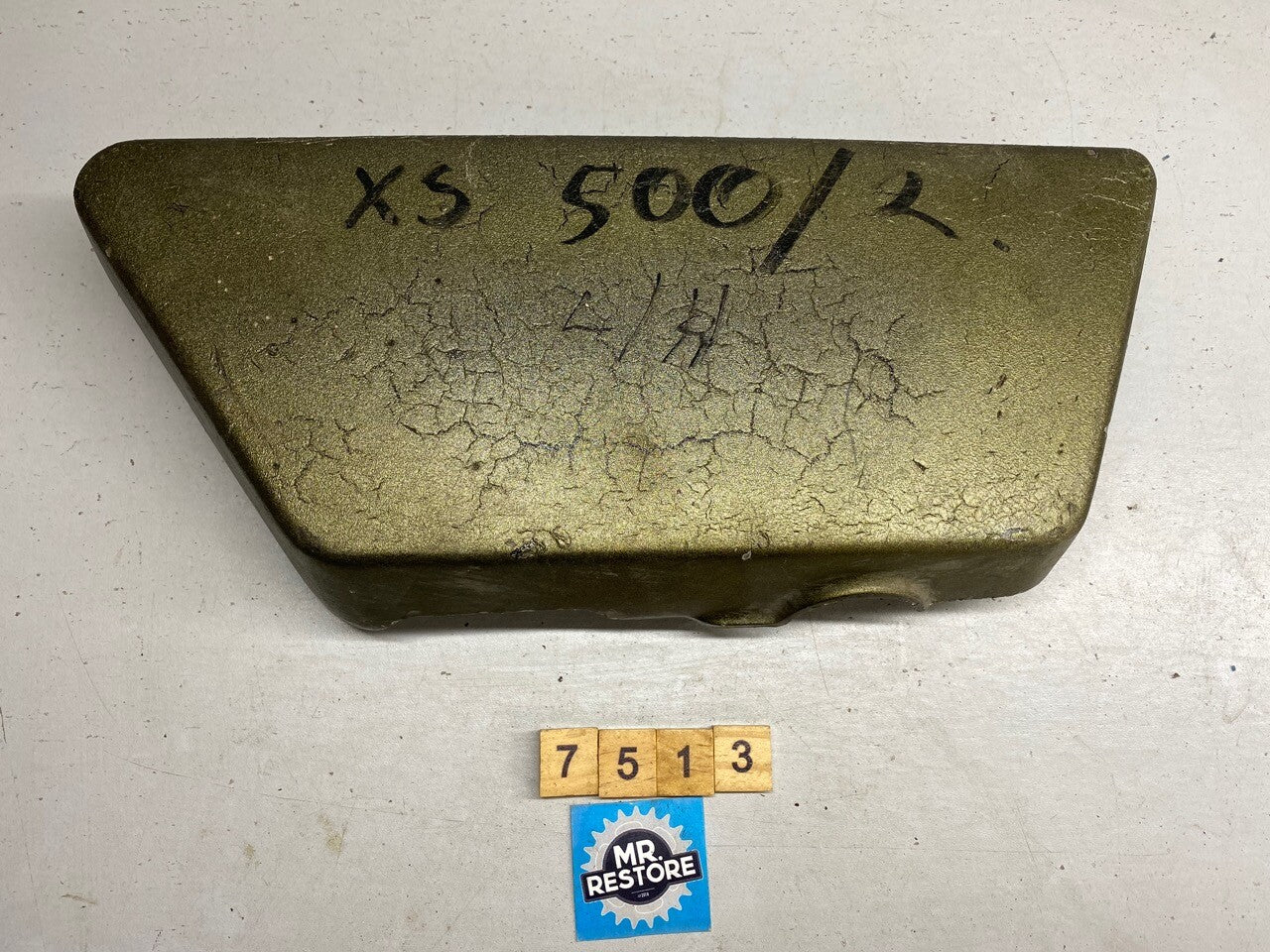 Yamaha XS500 Right Hand Side Cover
