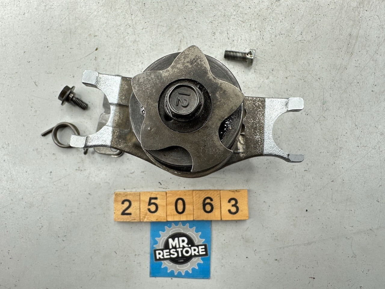 Honda CT110 Gear Shift Drum & Forks