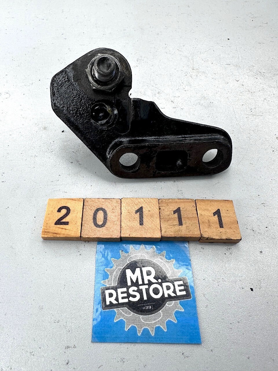 Yamaha TZR250 1986-88 1KT 2MA Side Stand Bracket, Bolt & Nut 2MA-27321