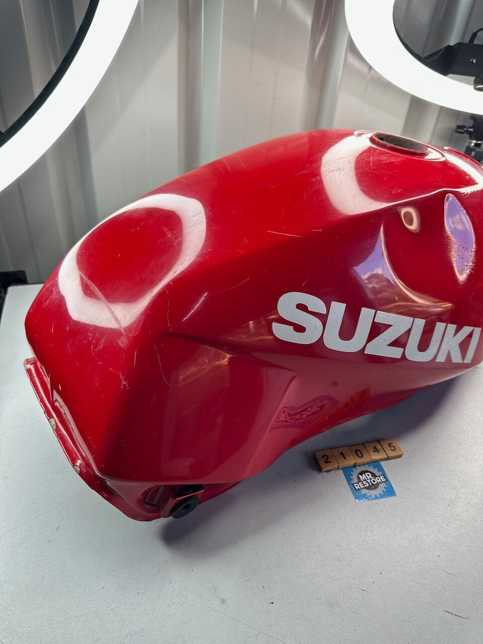 Suzuki GSX400 E Z GSX250 Fuel Tank