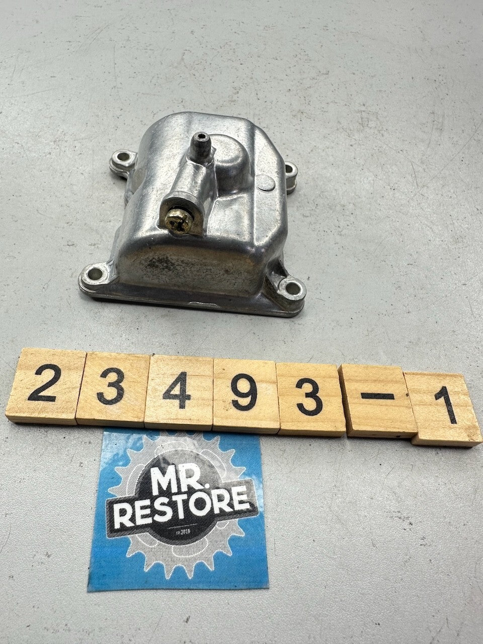 Kawasaki ZX1000 GPZ1000RX '86-88' Float Chamber Bowl 832