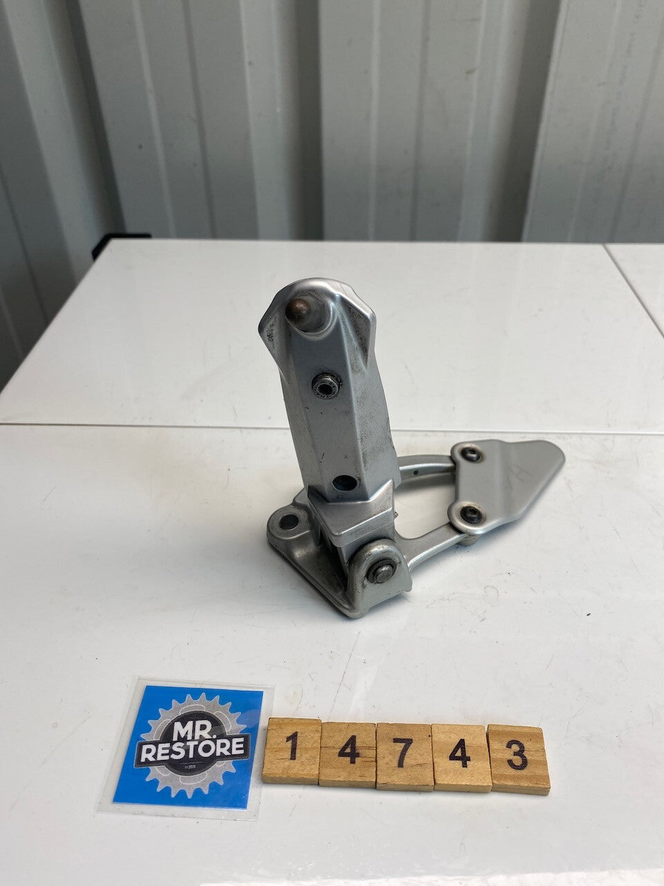 BMW R1100S 259S Riders Foot Rest Assembly L/H 1998-2005 - 46712331235