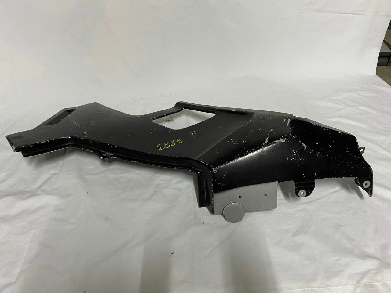 Yamaha XJ650 Turbo L/H Fairing Panel 16G-2835N-00-20 - Damaged