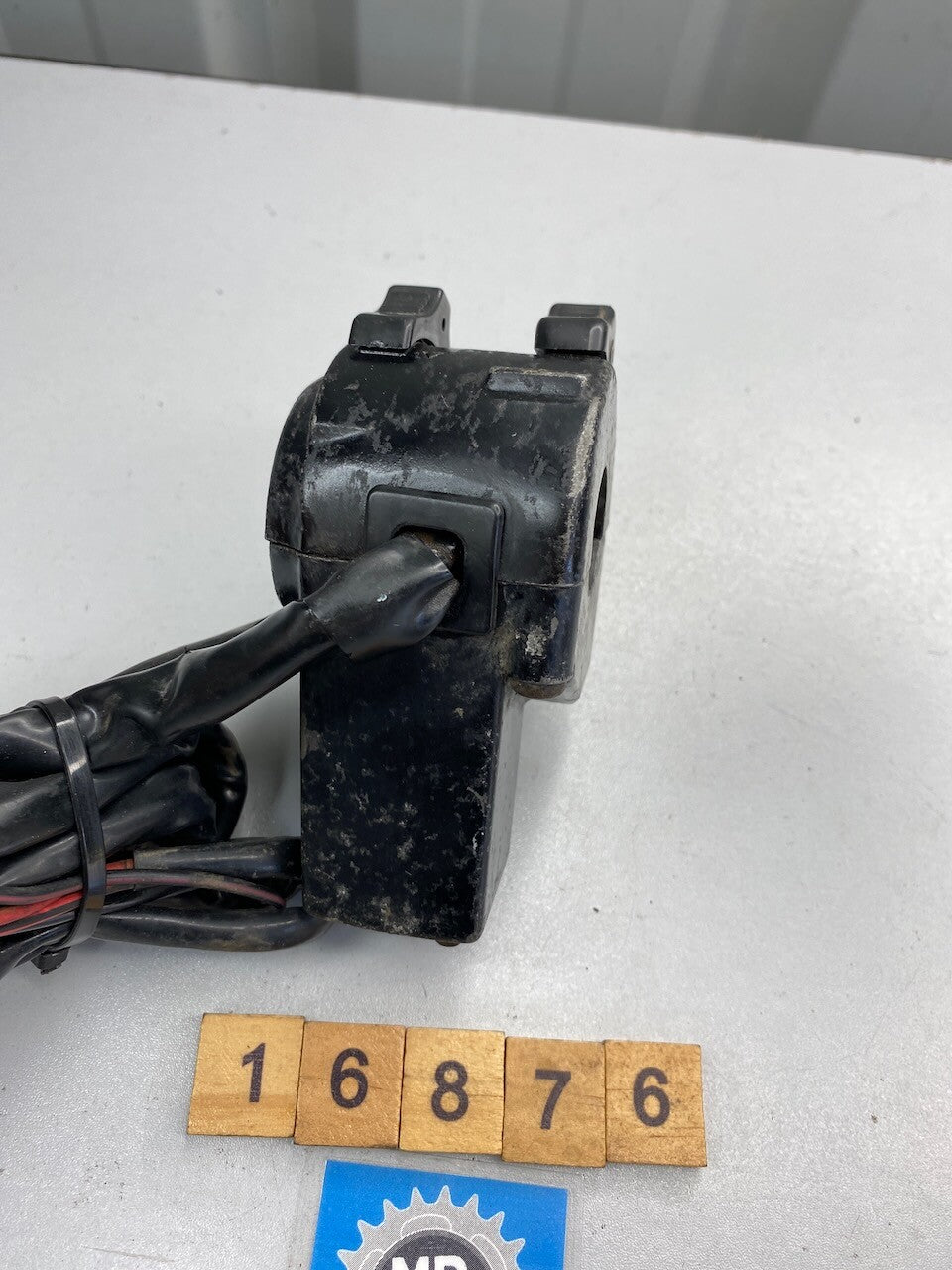 Kawasaki LTD440 L/H Handlebar Switch