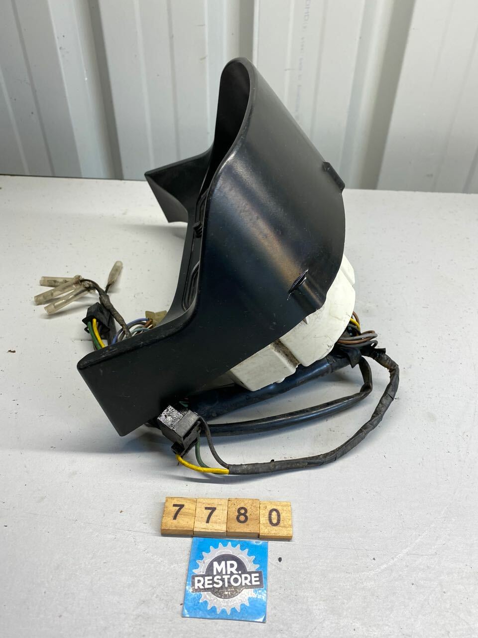 Yamaha XJ600 SECA Dashboard Speedometer Tachometer KMH Showing Zero K's
