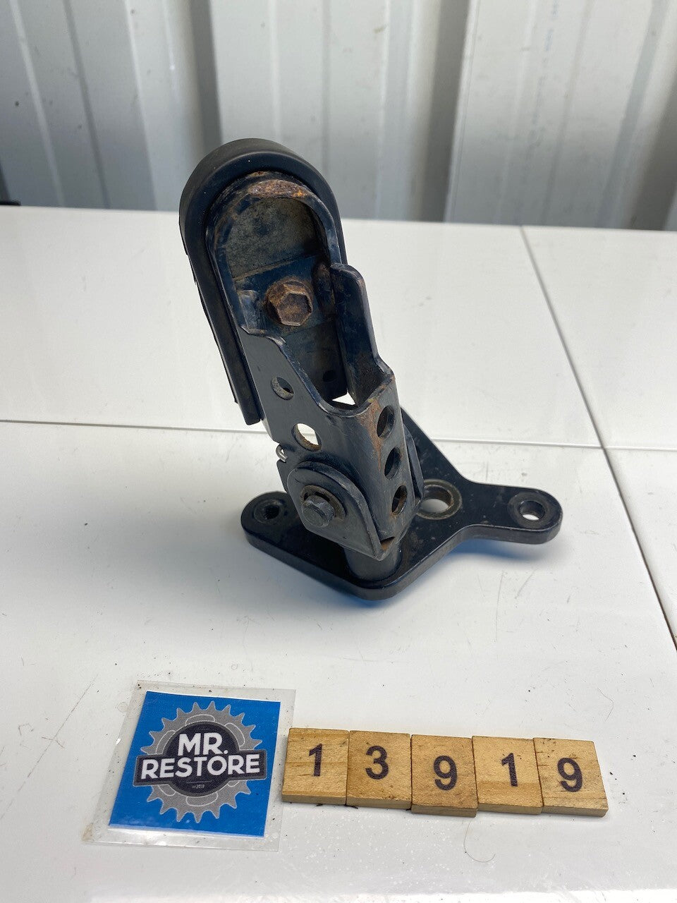 Triumph Tiger 900 T400 Foot Rest & Bracket 
