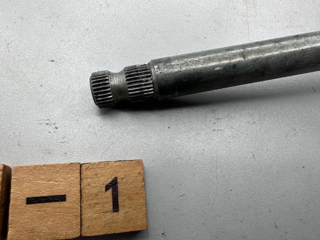 Honda CB1000 CB900 CB750 Boldor - Gear Shift Spindle Shaft 24610-425-010