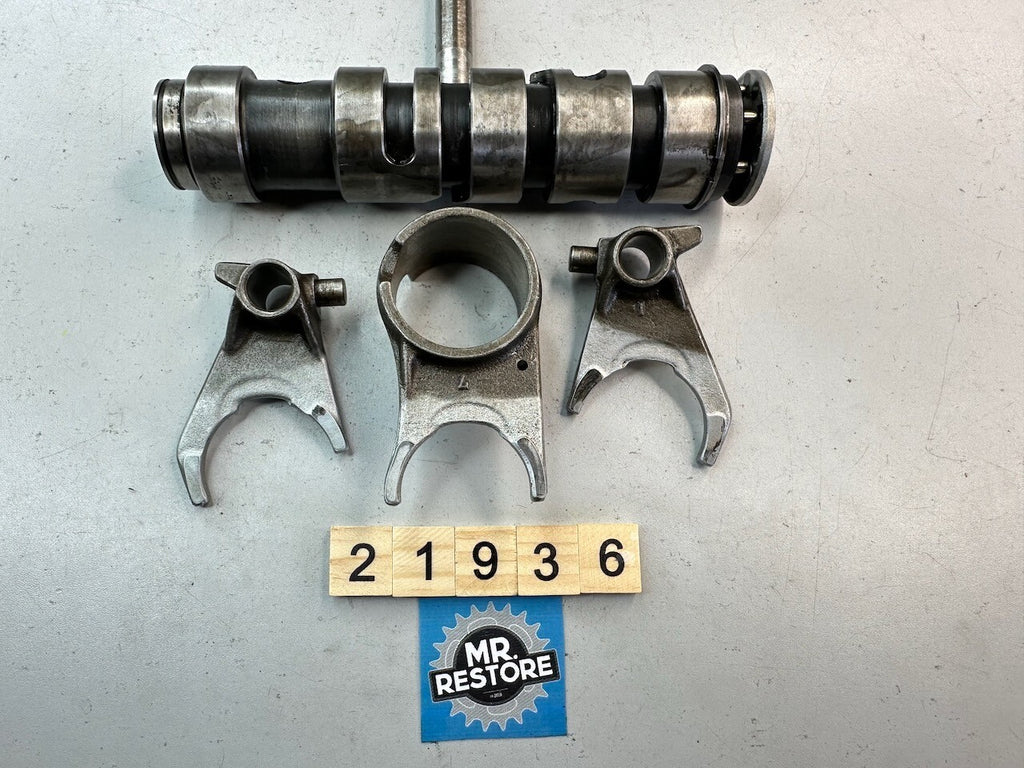 Kawasaki ZX750 GPZ750 Turbo Gear Shift Forks & Drum