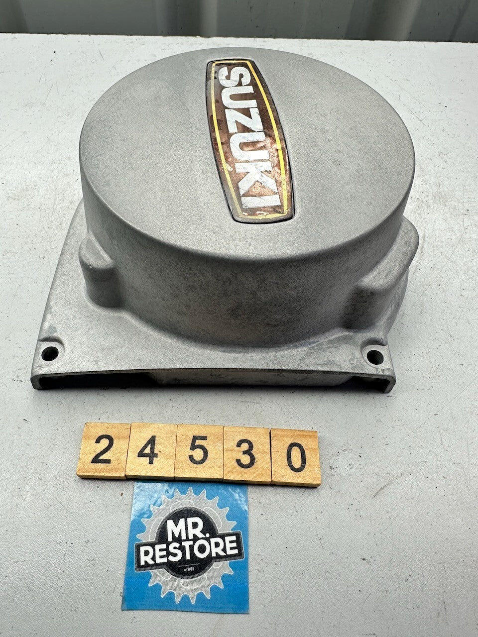 Suzuki GT380 Magneto Stator Generator Cover 11351-33601