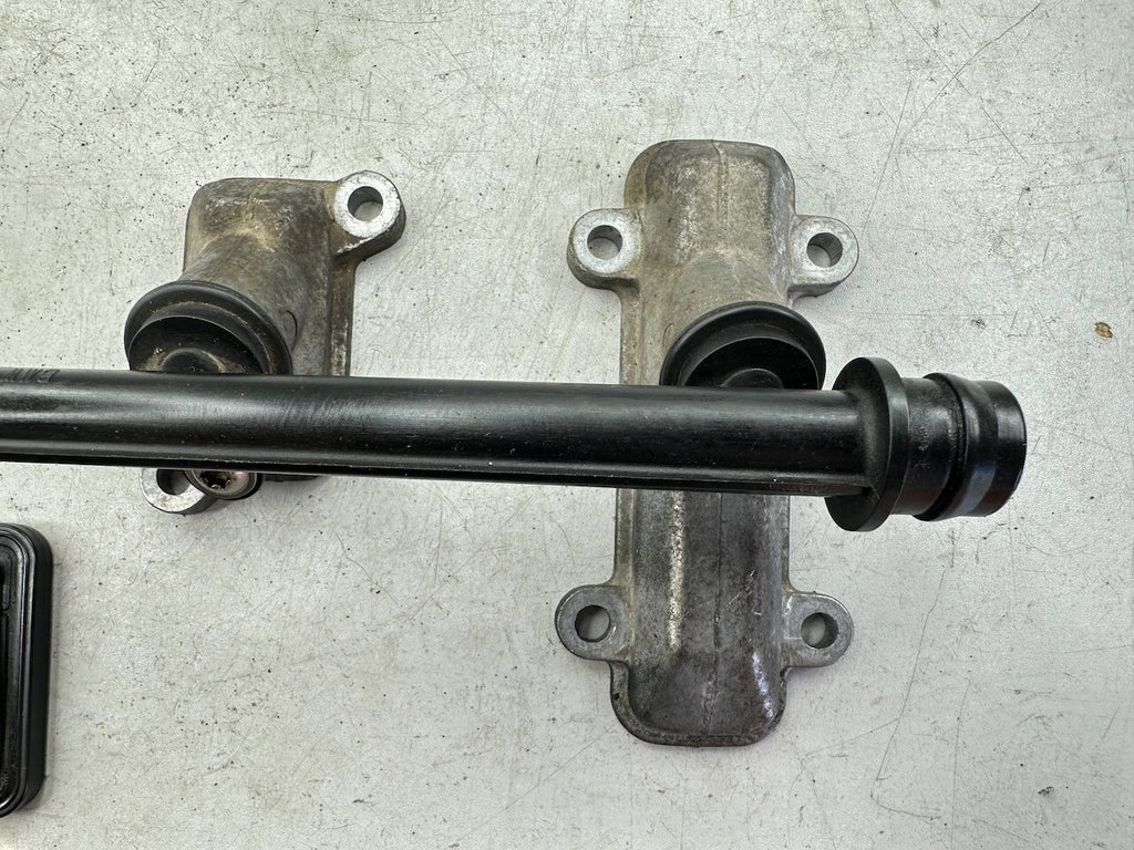 BMW K1300R K1200R K1300S K1200S K1300GT K1200GT Cylinder Head Secondary Air Line