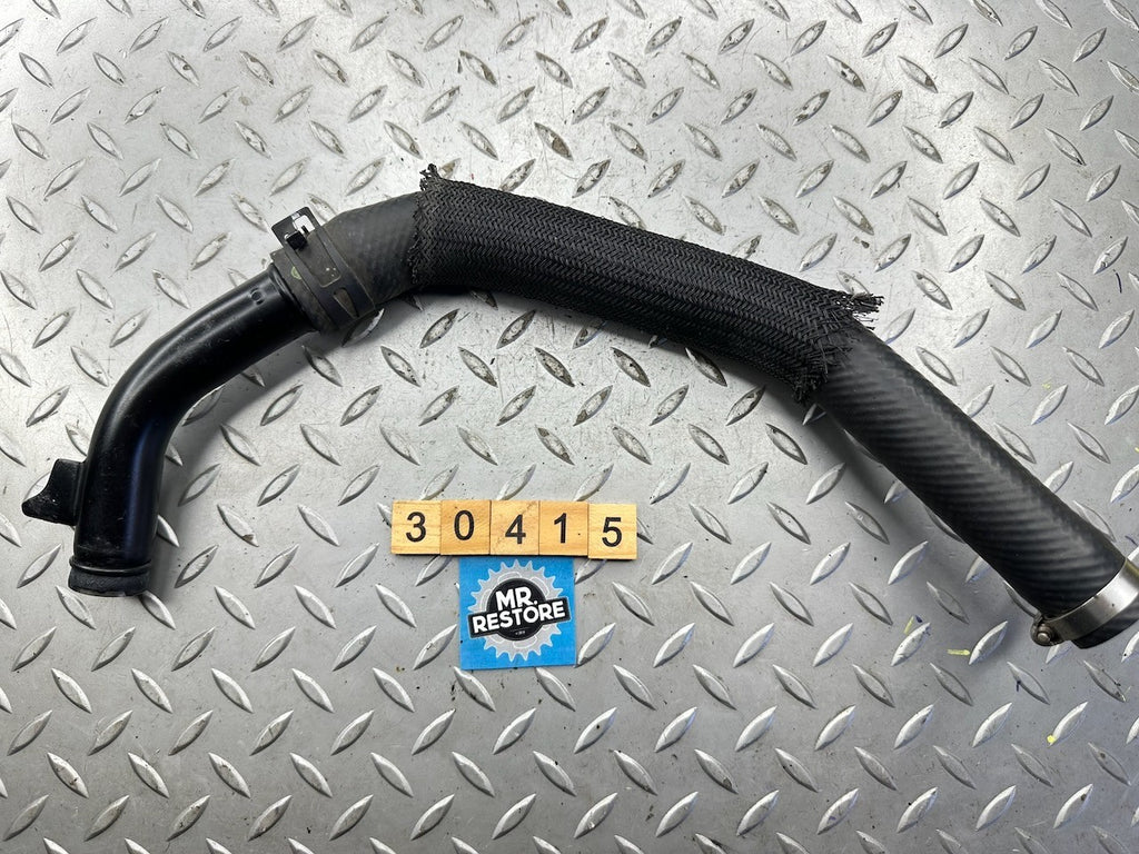 Kawasaki KLZ1000 Versys 1000 2019 Radiator Water Hose Pipe 39192-0631