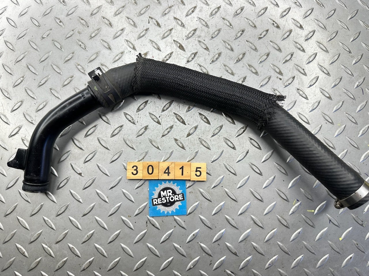 Kawasaki KLZ1000 Versys 1000 2019 Radiator Water Hose Pipe 39192-0631