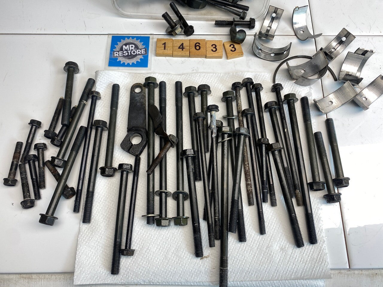 Kawasaki GPZ900R ZX900 Engine Nuts, Bolts & Other Parts From Engine Strip Down