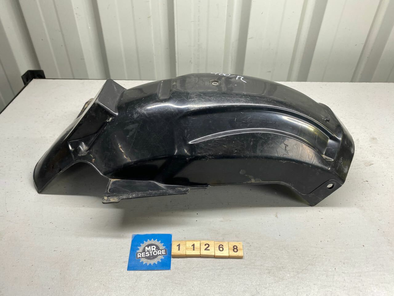 Kawasaki GPZ900R ZX900 GPZ750R Rear Fender Under Guard
