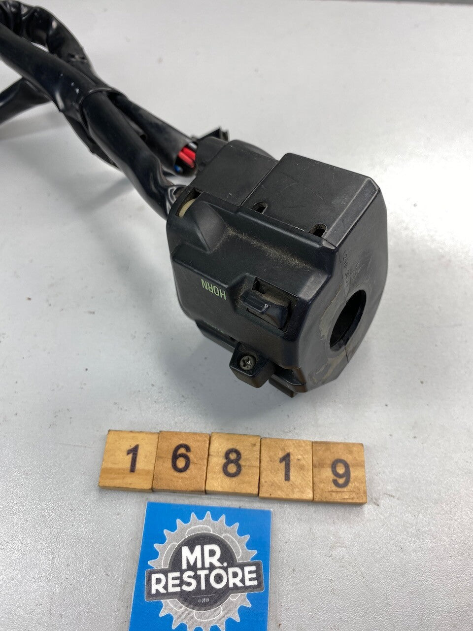 Kawasaki ZX750 1988-92 ZX10 ZX250 L/H Handlebar Switch 46091-1484