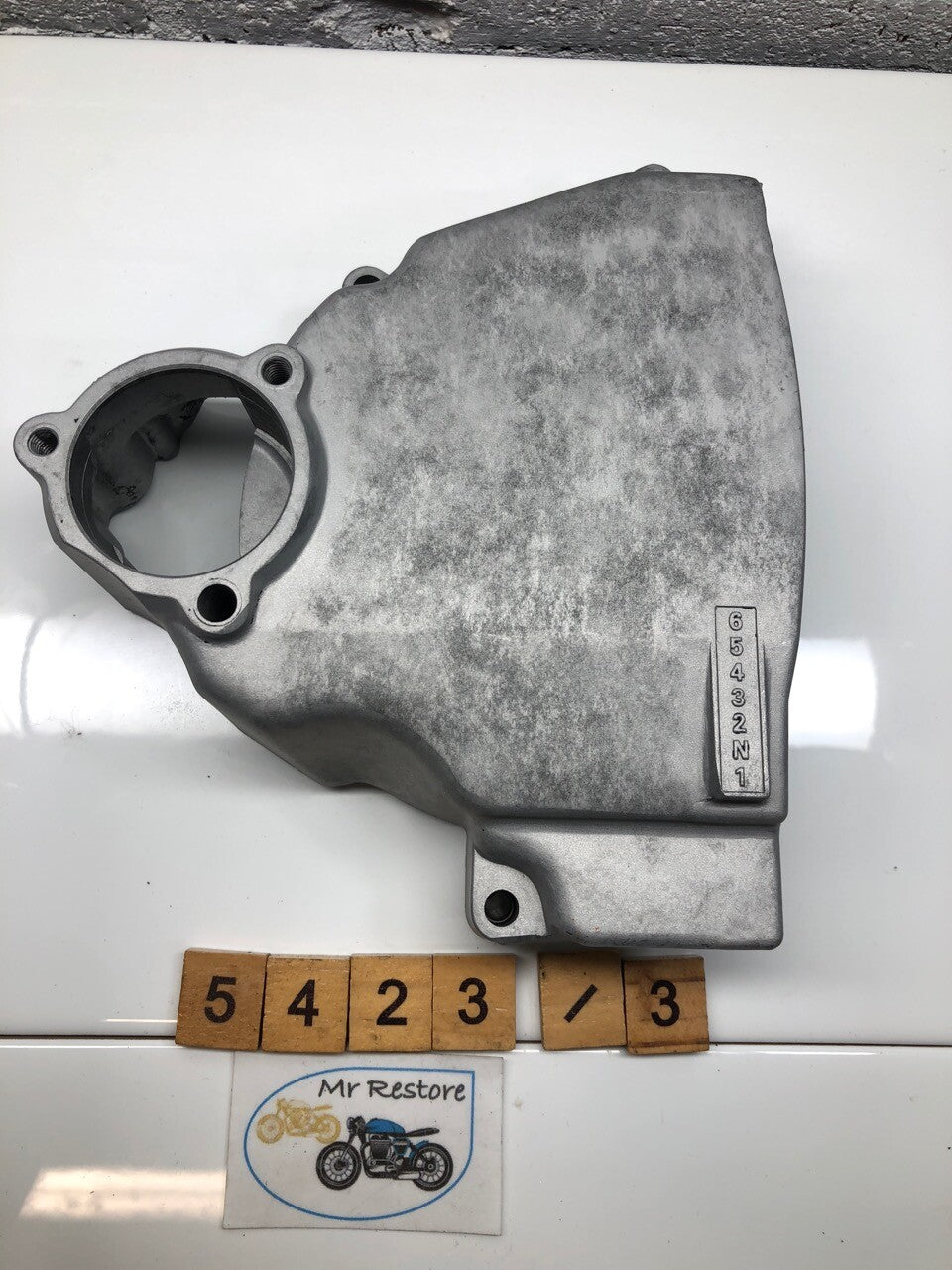 Kawasaki GPZ900R GPZ750R ZX900 Chain Cover  14026-1173 (bead blasted)