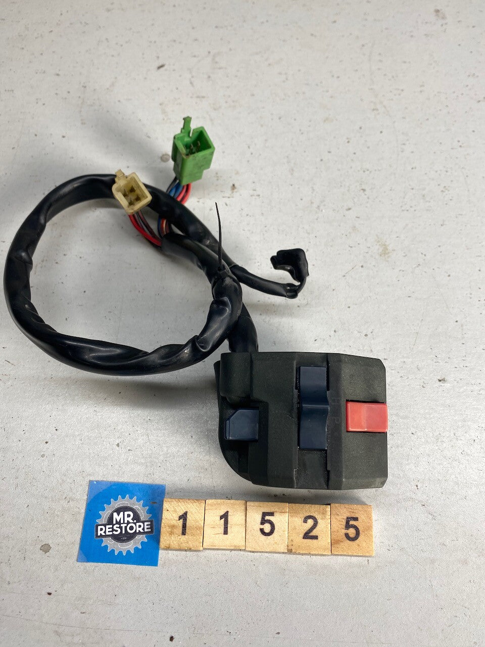 Kawasaki ZZR250 1990 R/H Switch Block - Start Lights Pass