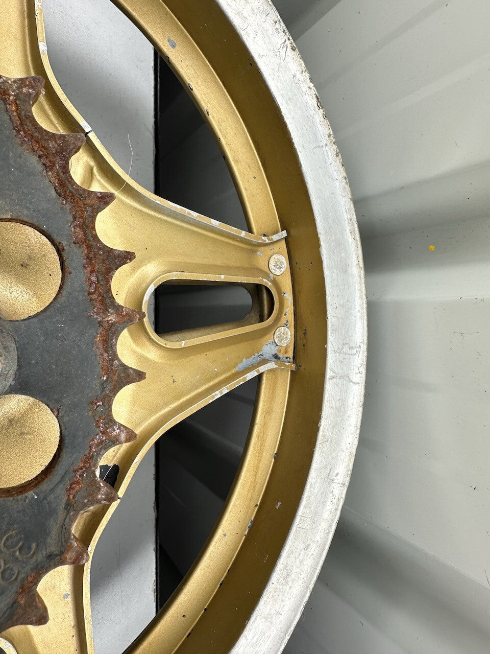 Honda CB 650 Rear Wheel 18 x 2.15 (Oct 79) & Sprocket Carrier