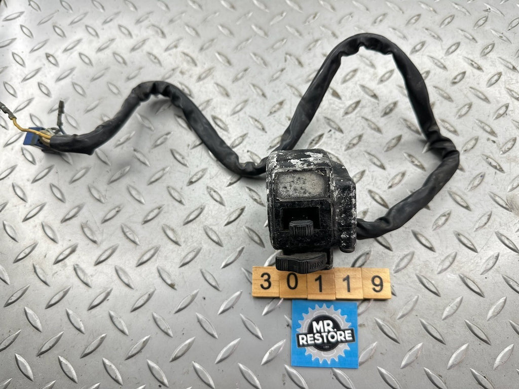Suzuki GS550 Left Hand Handlebar Switch Block