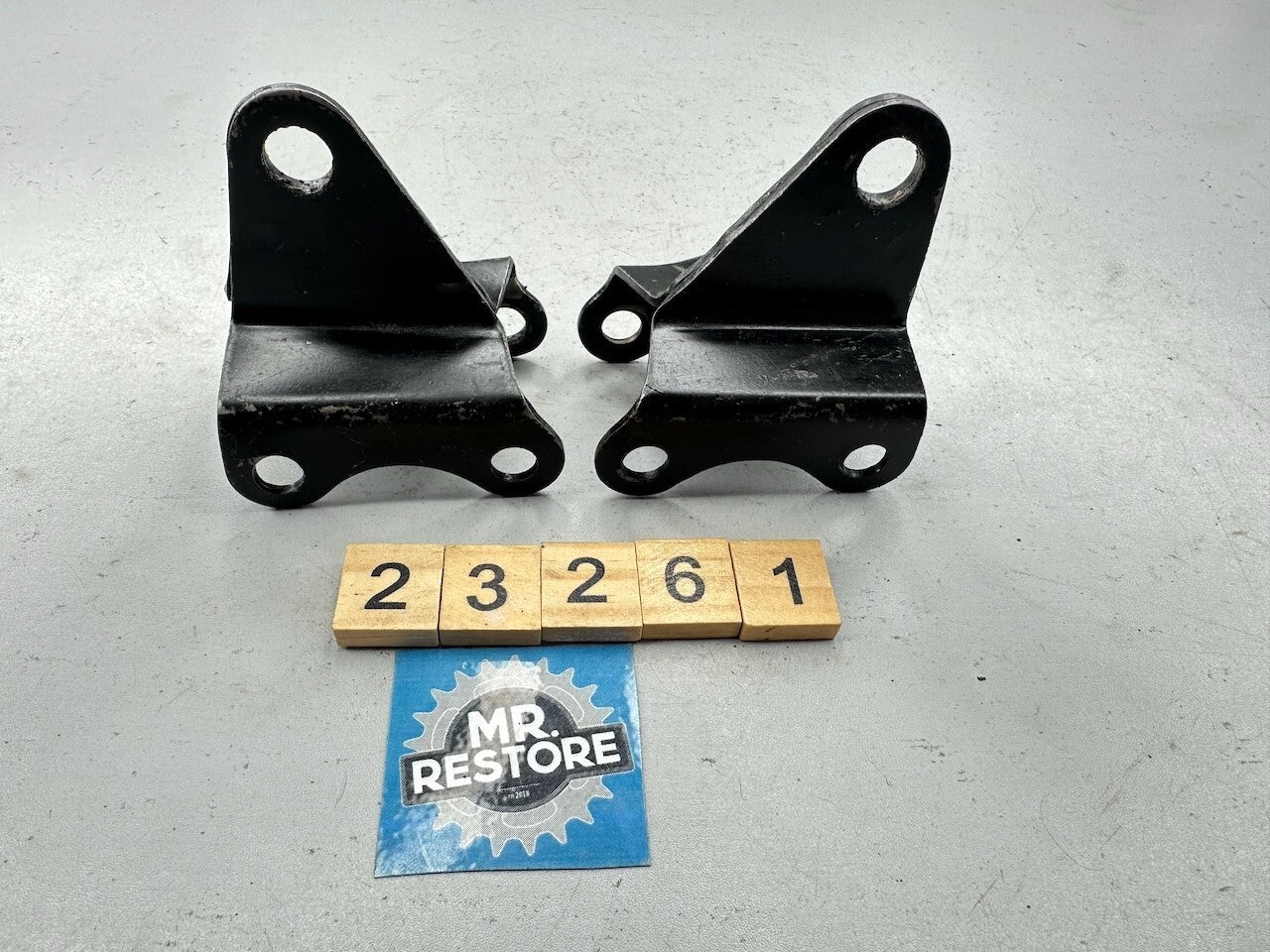 Yamaha XS1100 '78-81' Engine Stay Mounts 2 & 3 - 2H7-21316  2H7-21315