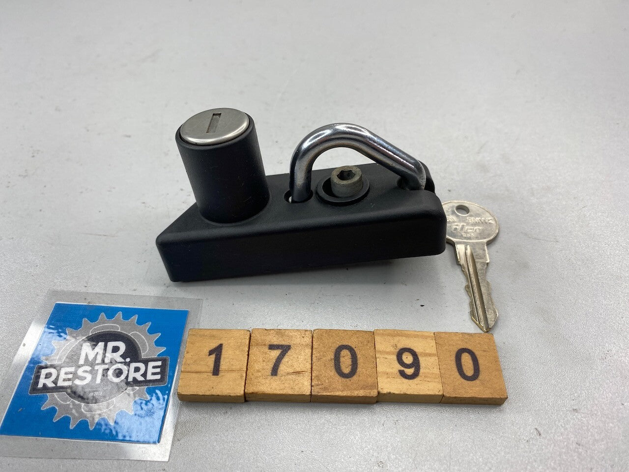 BMW R1150 R1100 R850 259R R259E R21 Helmet Lock 51252313472