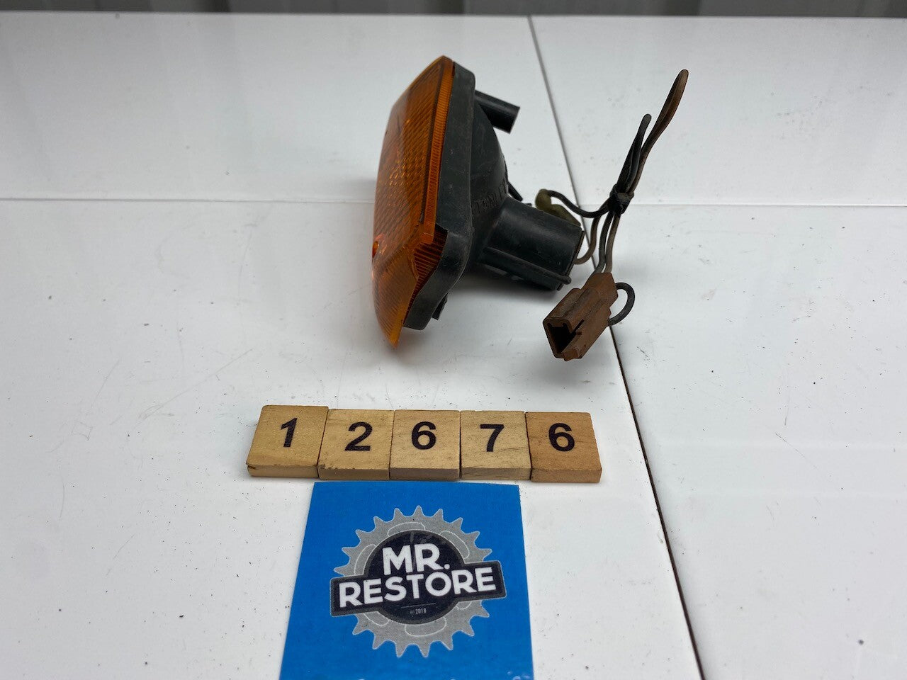 Yamaha Jog & Suzuki AE50 L/H Indicator OEM with Original Stanley lens